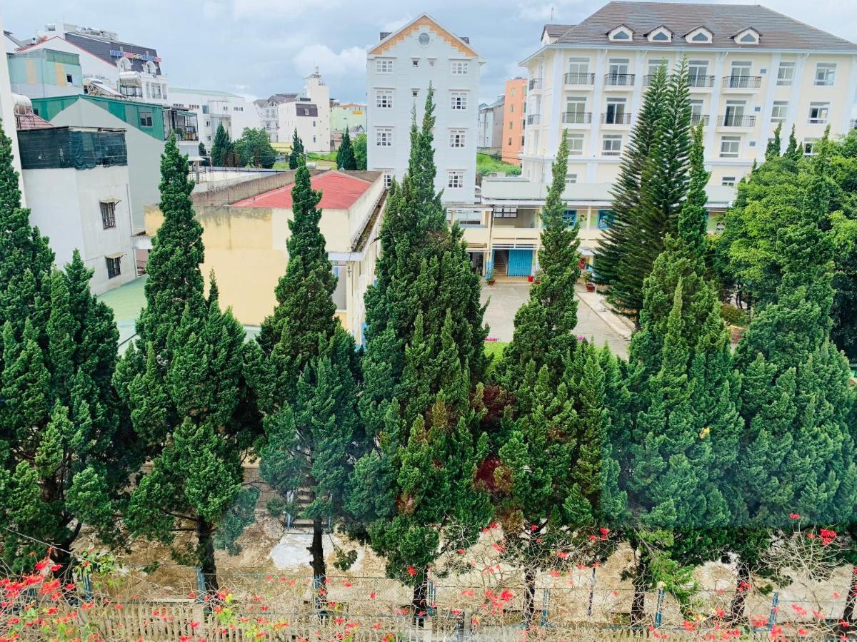 Khach San Nam Ngoc Da Lat Hotel Exterior photo