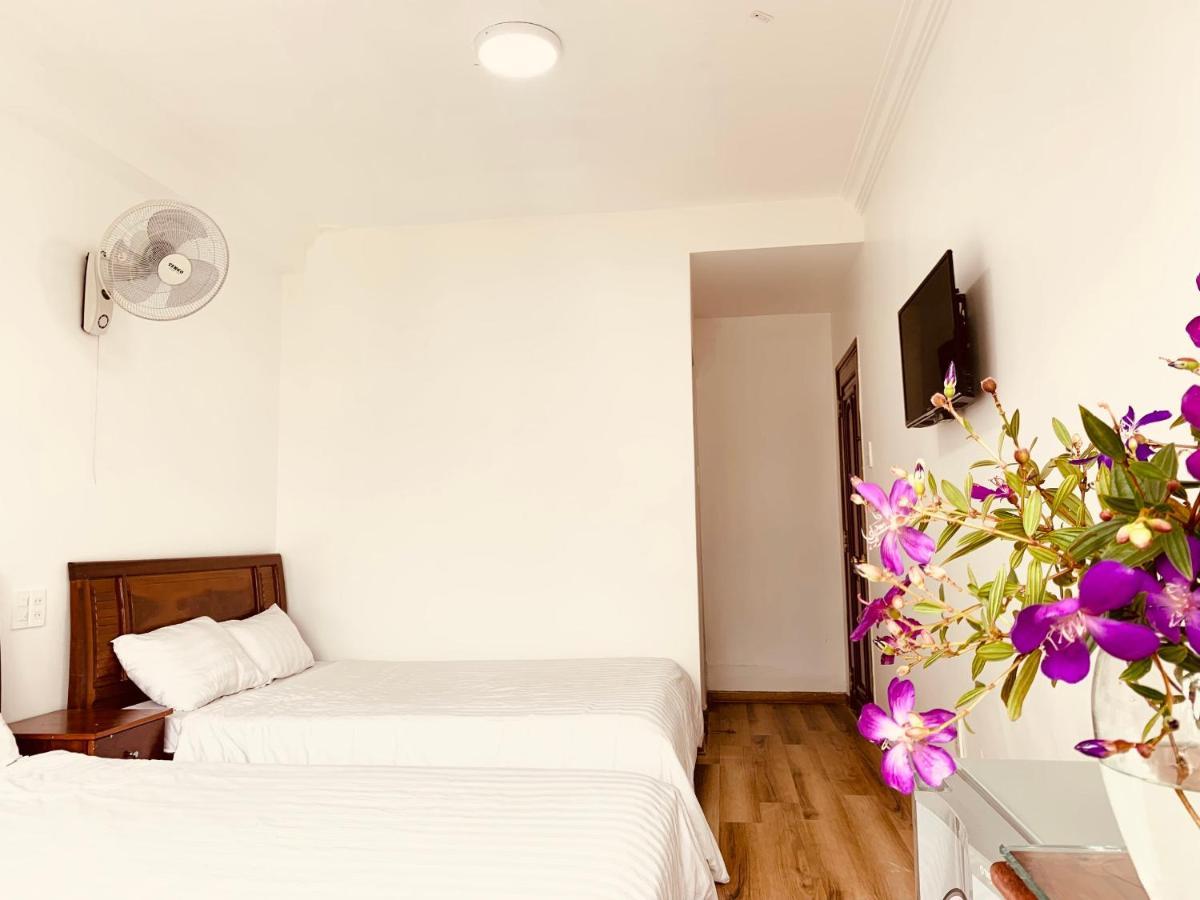 Khach San Nam Ngoc Da Lat Hotel Exterior photo