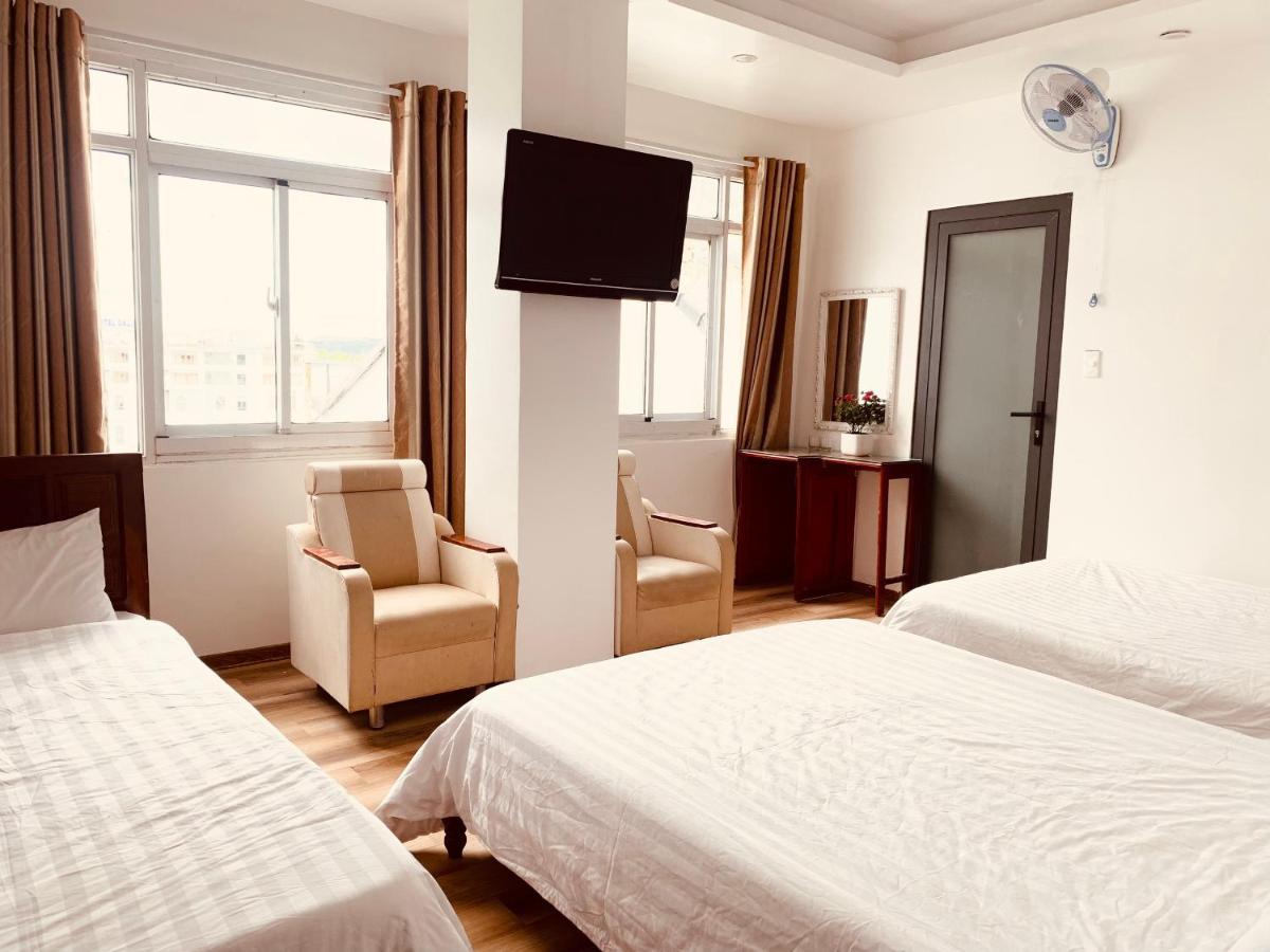 Khach San Nam Ngoc Da Lat Hotel Exterior photo